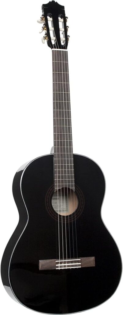 Yamaha c40 II Negra